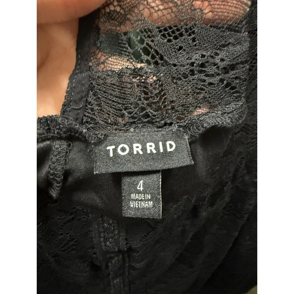 Torrid Sz 4 Black Peplum Lace Ruffle Sleeve Babydoll Top Romantic Goth Feminine
